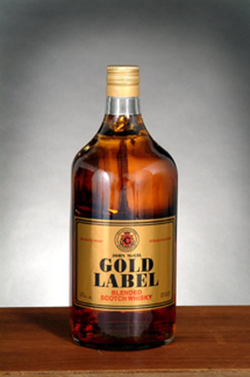 JOHN McGIL GOLD LABEL 1.75L